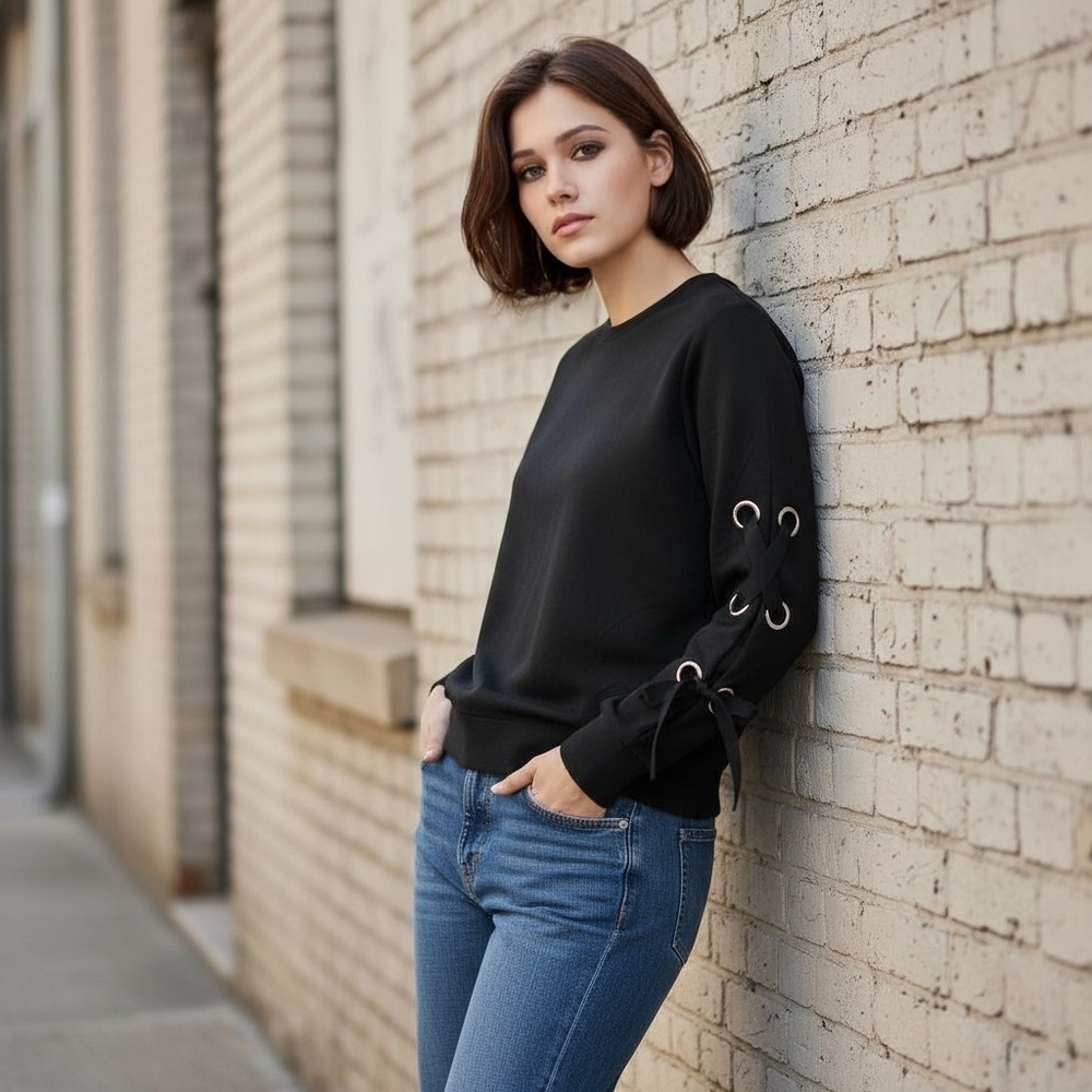 DREW M Black Sweatshirt Silver Grommets Laces On Sleeves R $108